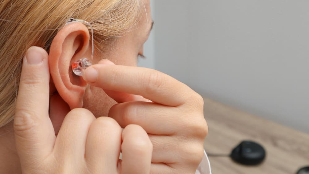 سماعات الاذن لضعاف السمع